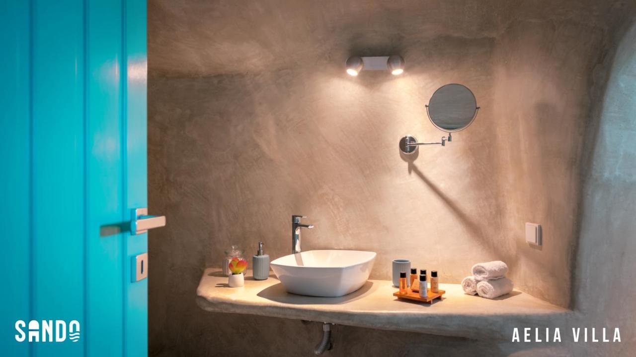 Sando Traditional Cave Villas With Jacuzzi And Sea View Vourvoúlos Екстериор снимка