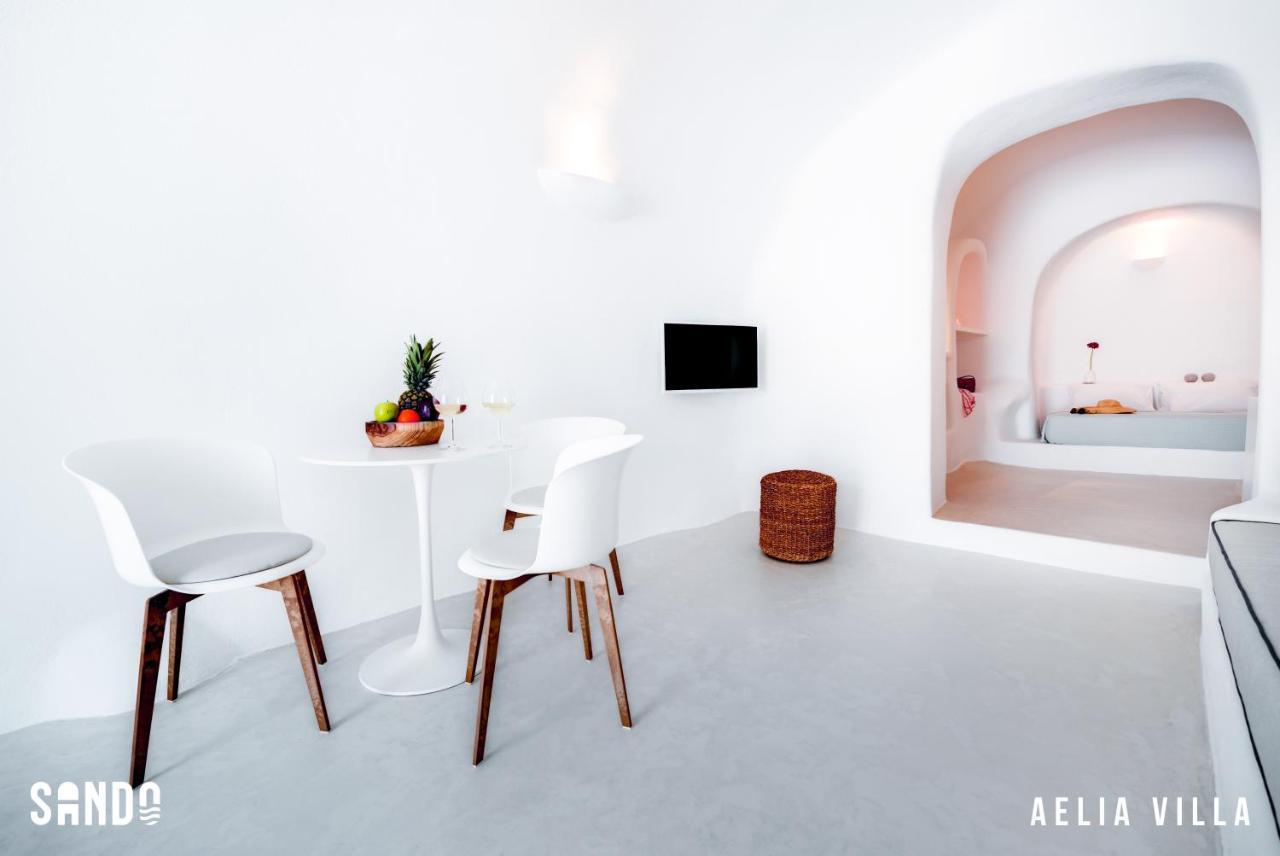 Sando Traditional Cave Villas With Jacuzzi And Sea View Vourvoúlos Екстериор снимка