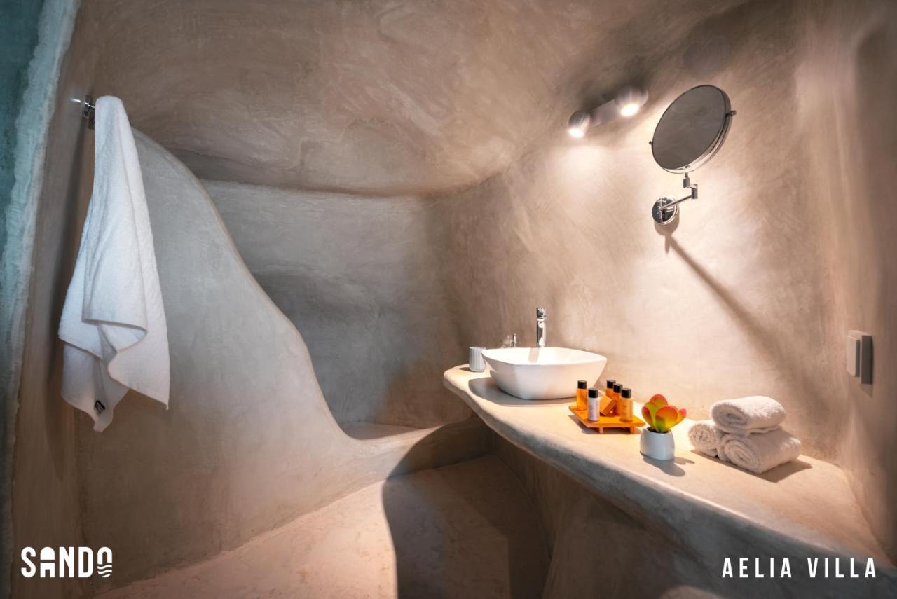 Sando Traditional Cave Villas With Jacuzzi And Sea View Vourvoúlos Екстериор снимка