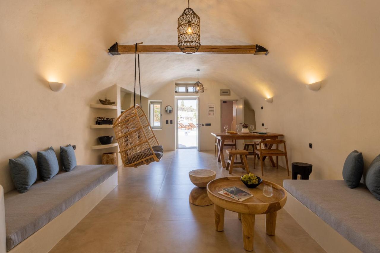 Sando Traditional Cave Villas With Jacuzzi And Sea View Vourvoúlos Екстериор снимка