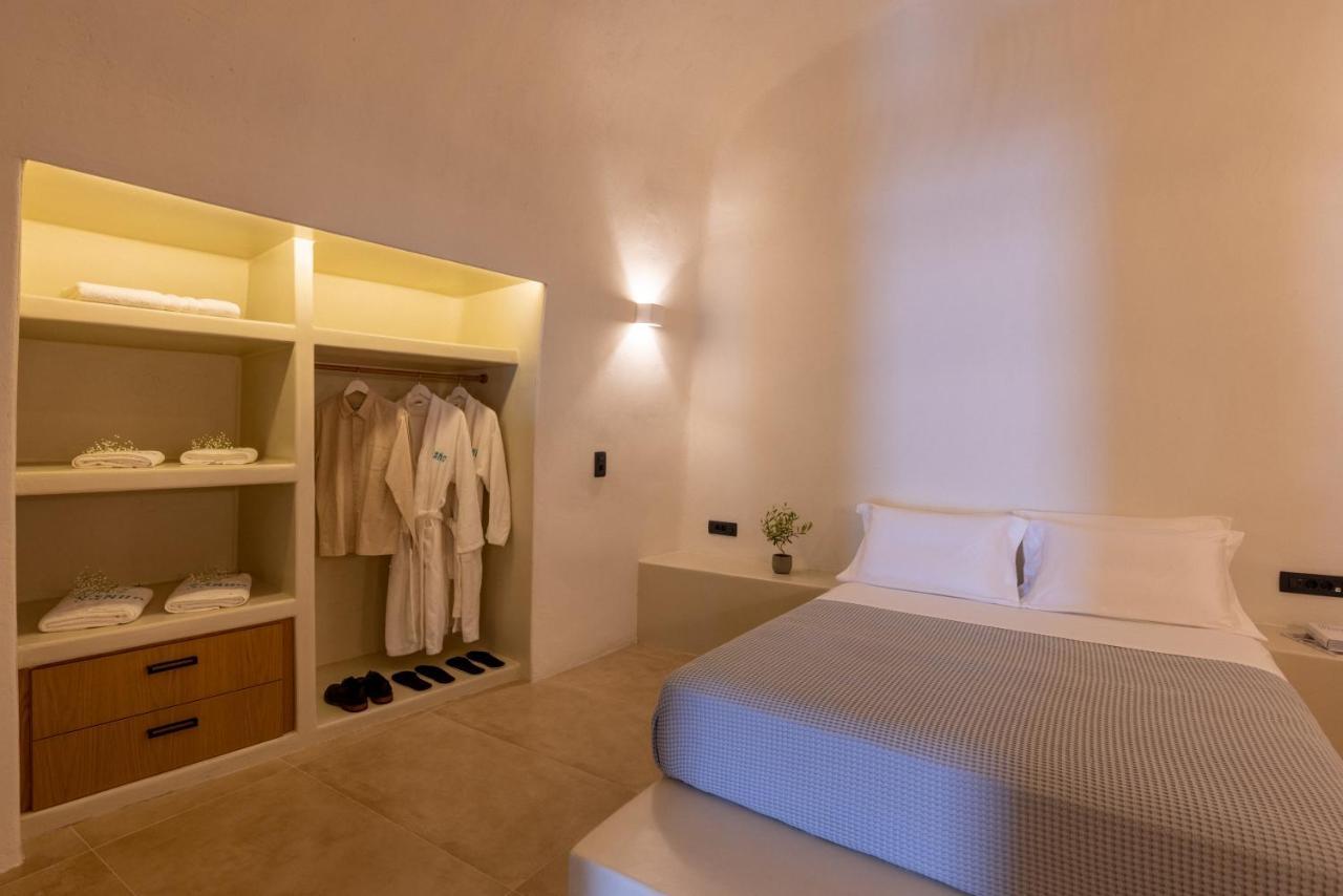 Sando Traditional Cave Villas With Jacuzzi And Sea View Vourvoúlos Екстериор снимка